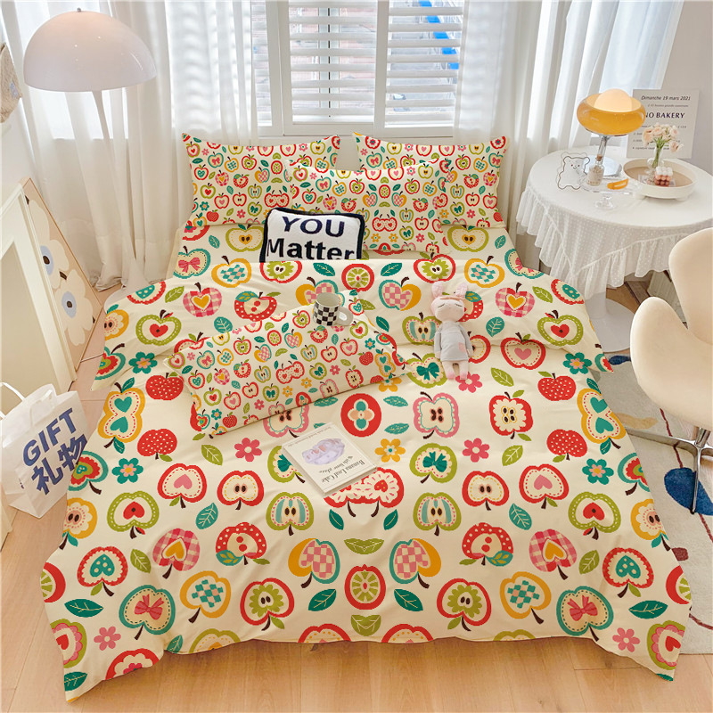 Aesthetic Floral Duvet Cover - 코티지코어 스타일의 빈티지하고 다채로운 색상의 사과와