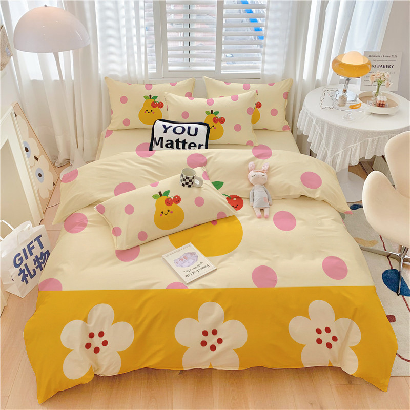 코티지코어 스타일의 빈티지하고 다채로운 색상의 사과와  - Aesthetic Floral Duvet Cover 리뷰 및 가격